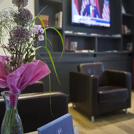 Gideon Hotel 3*