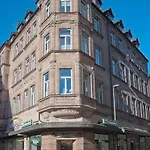 Gideon Hotel 3*